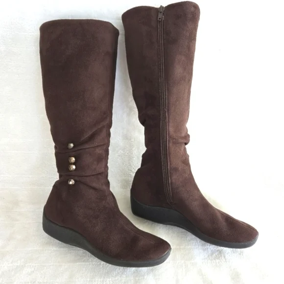 Womens Elegant Brown Knee-High Boots Sz 7.5 Casual Comfort Low Wedge Heel - Picture 4 of 9